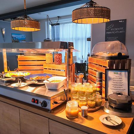 Inselhotel Kleiner Bodden Buschvitz 외부 사진