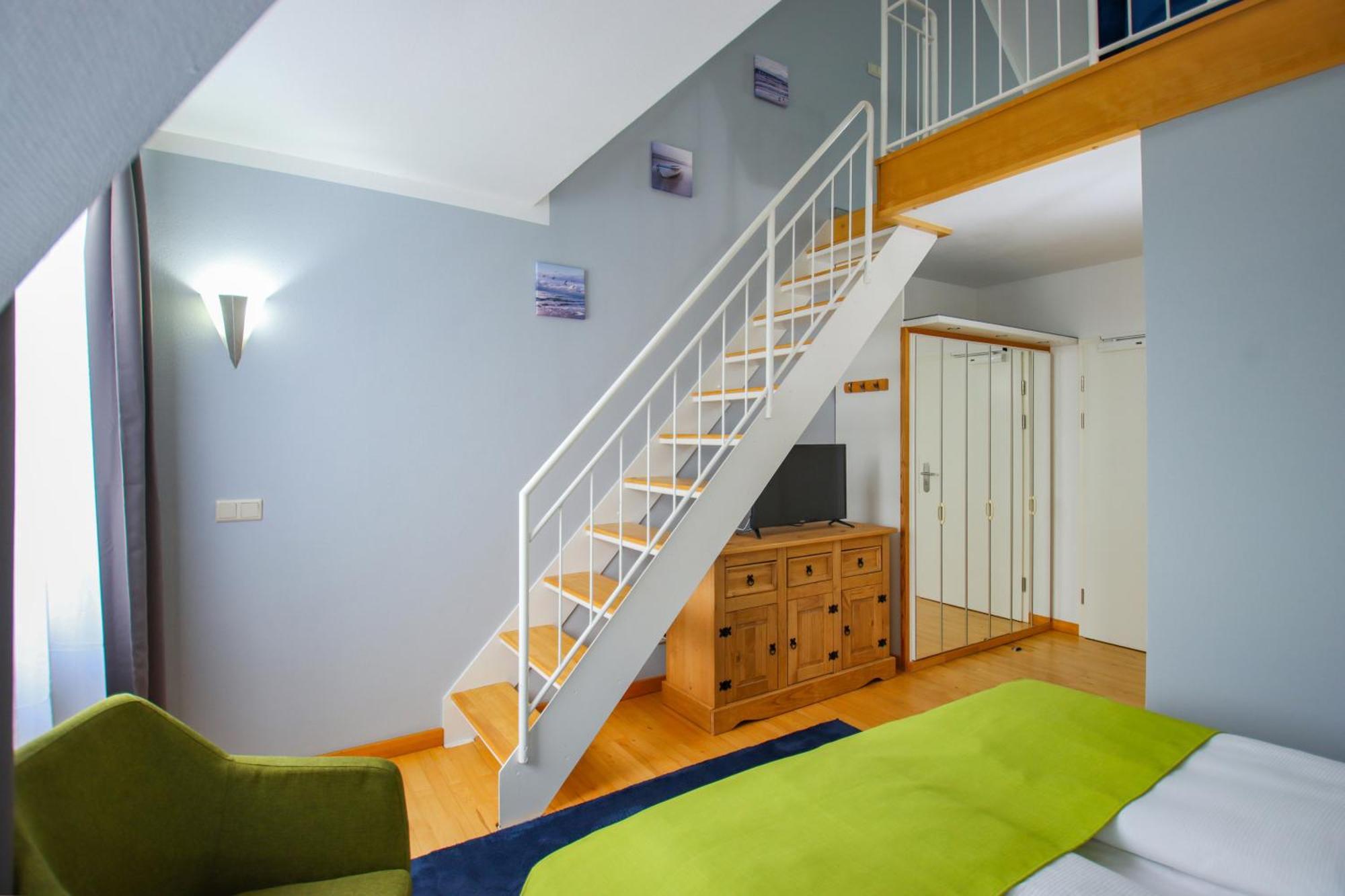 Inselhotel Kleiner Bodden Buschvitz 외부 사진