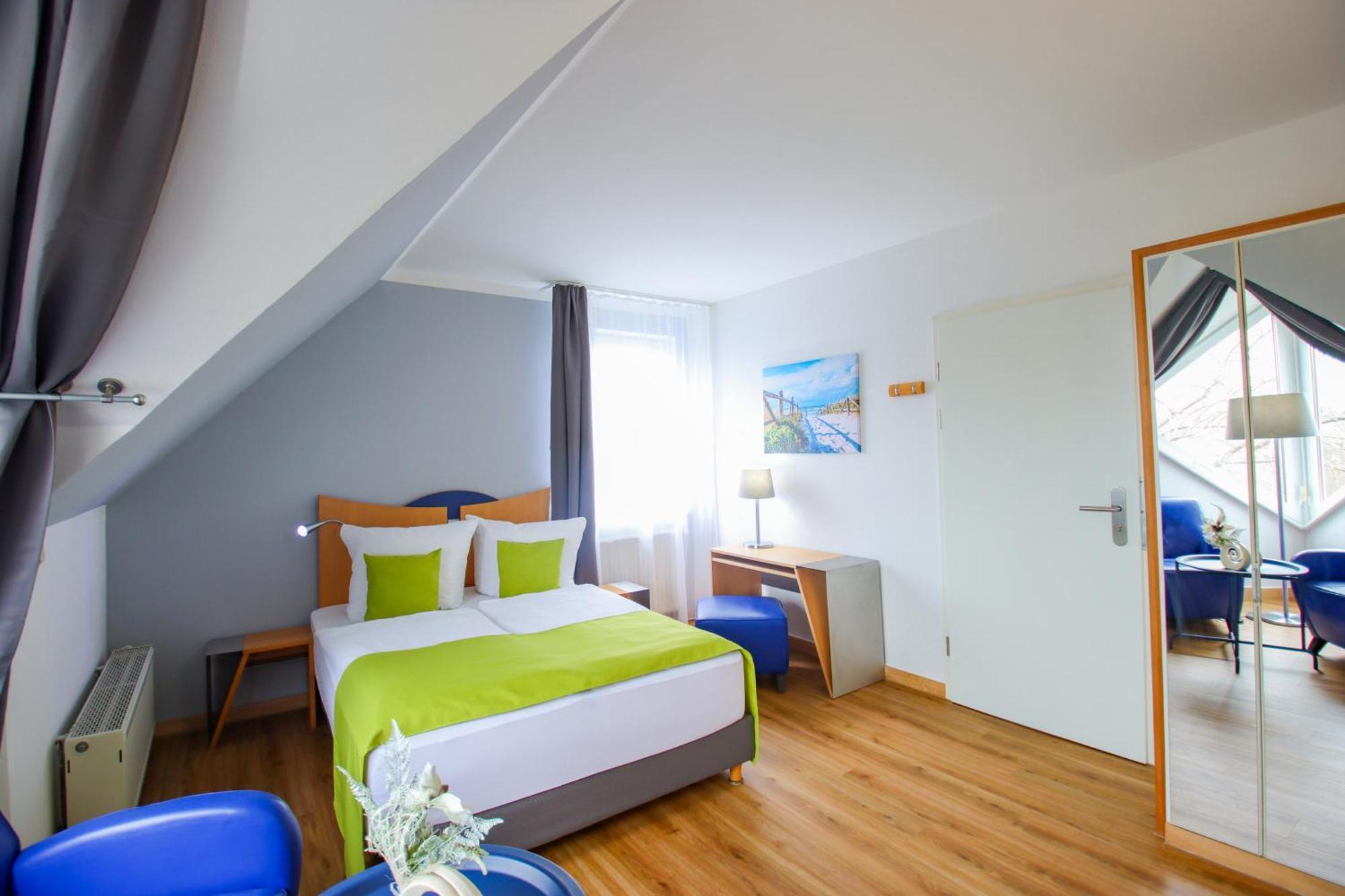 Inselhotel Kleiner Bodden Buschvitz 외부 사진