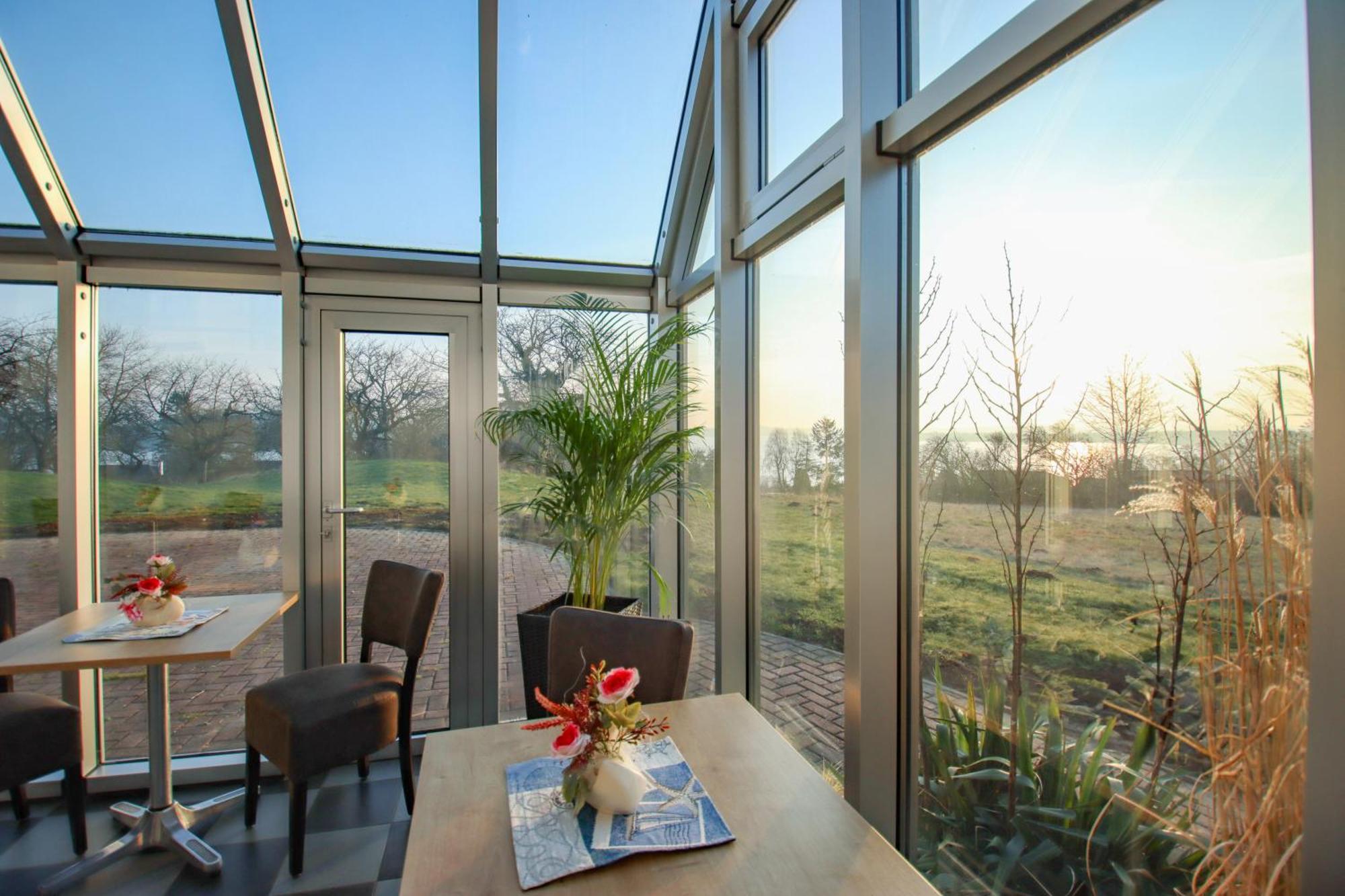 Inselhotel Kleiner Bodden Buschvitz 외부 사진